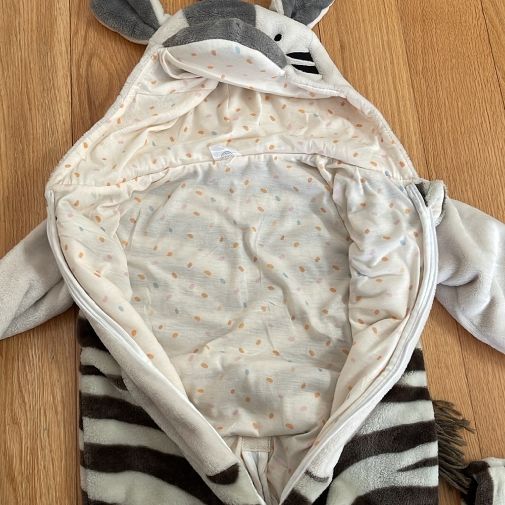 Coco Village Zebra costume - Zozo onesie with hood and mitts size 2T - Picture 6 of 7
